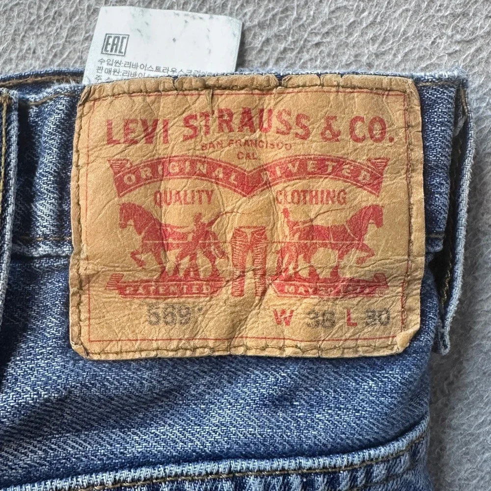Levi's 569 Jeans Mens 38x30 (40x29) Blue Loose Straight WaterLess Cotton Denim